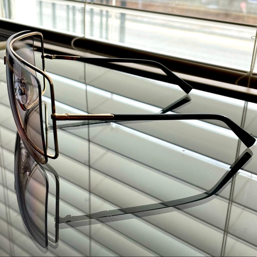 New Unisex Givenchy Sunglasses - Picture 8 of 12